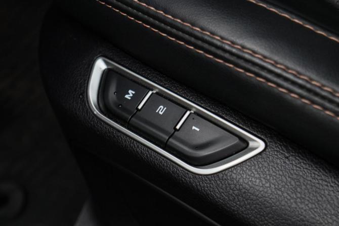 Geely Okavango I Рестайлинг с пробегом 2023 года, цена 2 690 000 рублей, 12335 км, внедорожник, Автокод Объявления