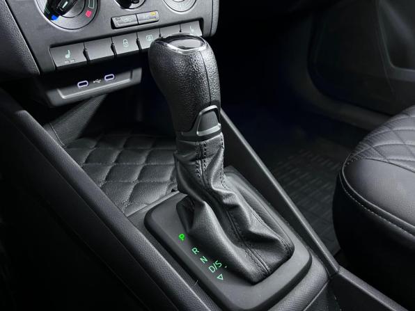 Skoda Rapid II с пробегом 2021 года, цена 1 490 000 рублей, 58388 км, лифтбек, Автокод Объявления