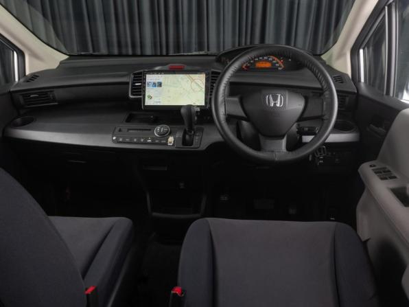 Honda Freed I Рестайлинг с пробегом 2010 года, цена 1 179 000 рублей, 100190 км, компактвэн, Автокод Объявления