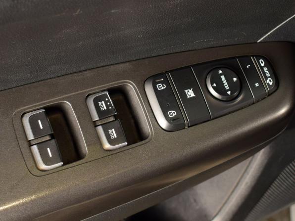 Kia Sportage IV Рестайлинг с пробегом 2019 года, цена 2 100 995 рублей, 103822 км, внедорожник, Автокод Объявления