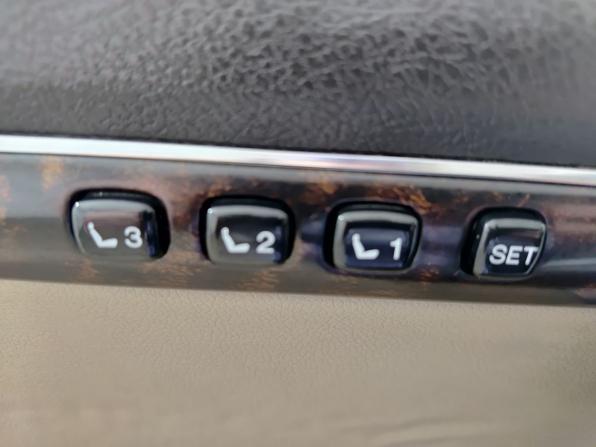 Toyota Land Cruiser 200 Series с пробегом 2008 года, цена 2 380 000 рублей, 299763 км, внедорожник, Автокод Объявления