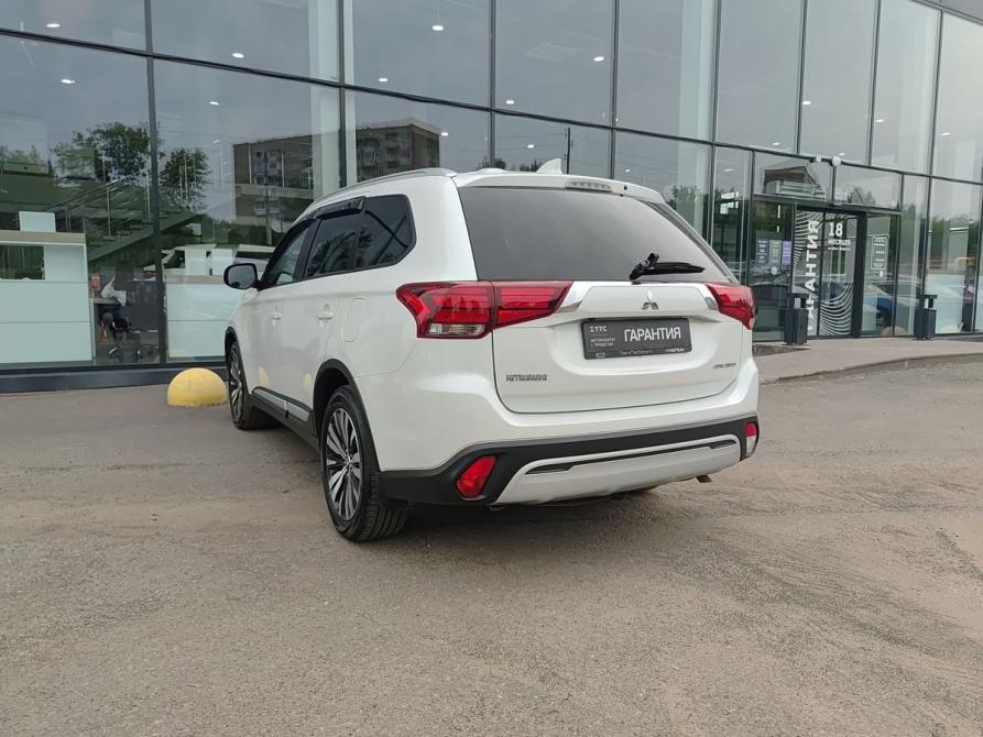 Mitsubishi Outlander III Рестайлинг 3 Ижевск  - изображение 8