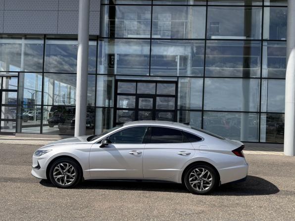 Hyundai Sonata VIII (DN8) с пробегом 2021 года, цена 1 890 000 рублей, 136930 км, седан, Автокод Объявления