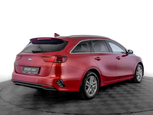 Kia Ceed III с пробегом 2021 года, цена 2 145 000 рублей, 74950 км, универсал, Автокод Объявления