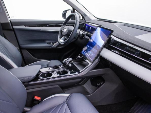 Geely Atlas II с пробегом 2024 года, цена 3 178 000 рублей, 17644 км, внедорожник, Автокод Объявления