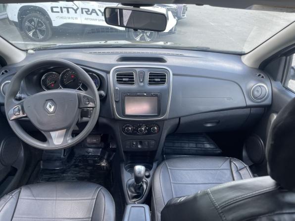 Renault Sandero II с пробегом 2015 года, цена 803 500 рублей, 130732 км, хэтчбек, Автокод Объявления