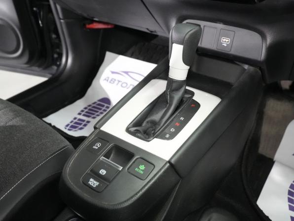 Honda Fit IV с пробегом 2020 года, цена 1 390 000 рублей, 102620 км, хэтчбек, Автокод Объявления