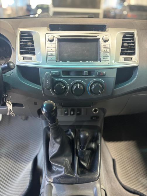 Toyota Hilux VII Челябинск  - изображение 13