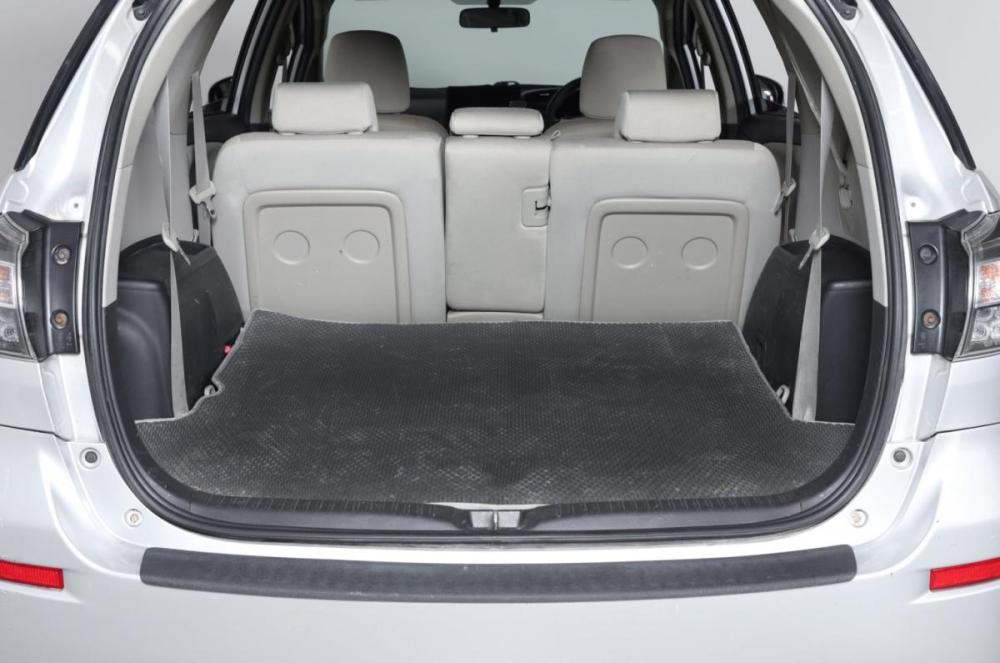 Toyota Wish II Рестайлинг Новосибирск  - изображение 19