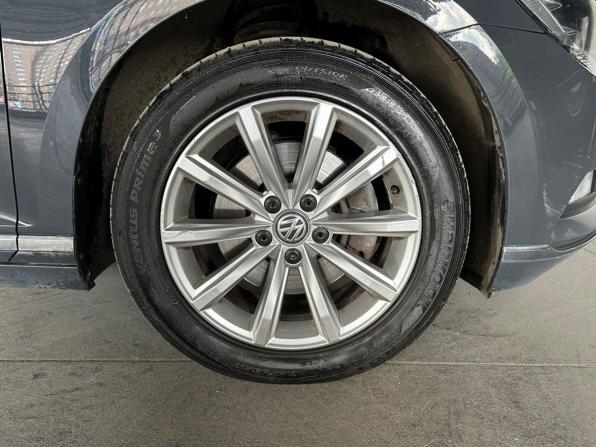 Volkswagen Passat B8 с пробегом 2017 года, цена 1 997 000 рублей, 142575 км, седан, Автокод Объявления