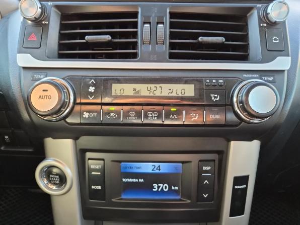 Toyota Land Cruiser Prado 150 Series с пробегом 2012 года, цена 2 800 000 рублей, 251331 км, внедорожник, Автокод Объявления