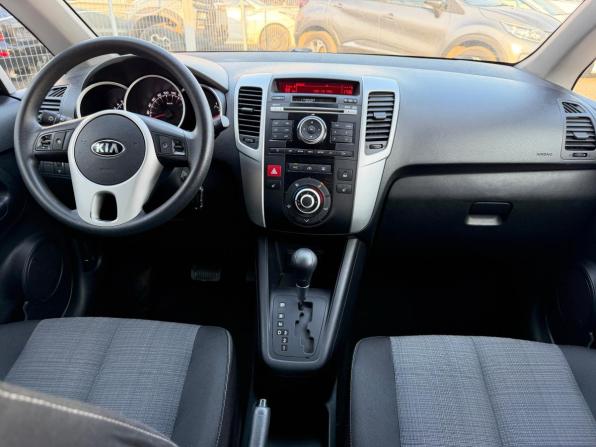 Kia Venga I Рестайлинг с пробегом 2014 года, цена 1 100 000 рублей, 134000 км, компактвэн, Автокод Объявления