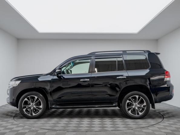 Toyota Land Cruiser 200 Series Рестайлинг 2 с пробегом 2020 года, цена 6 990 000 рублей, 128869 км, внедорожник, Автокод Объявления