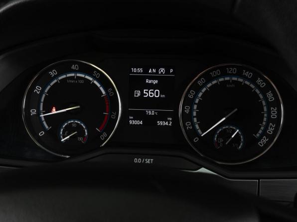 Skoda Superb III Рестайлинг с пробегом 2021 года, цена 2 529 000 рублей, 93004 км, лифтбек, Автокод Объявления