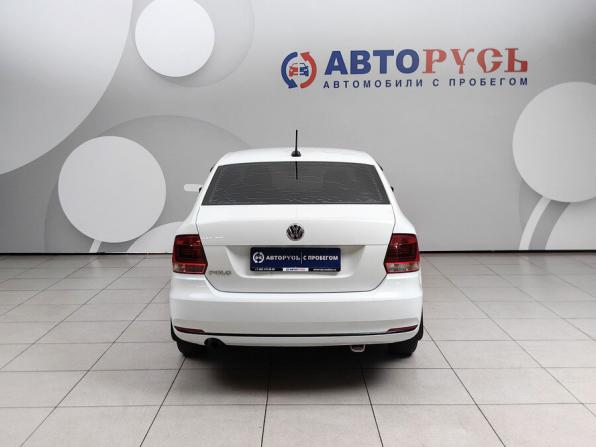 Volkswagen Polo V Рестайлинг с пробегом 2018 года, цена 999 000 рублей, 97240 км, седан, Автокод Объявления