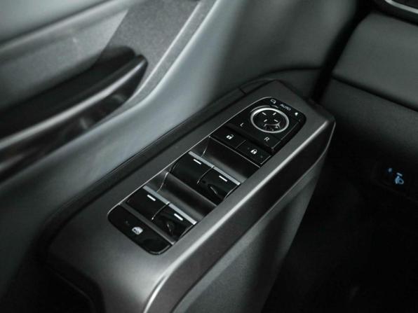 Toyota RAV4 VI (XA60) с пробегом 2025 года, цена 4 070 000 рублей, 48 км, внедорожник, Автокод Объявления