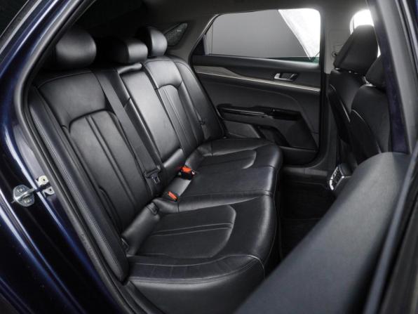 Kia K5 III с пробегом 2020 года, цена 2 350 000 рублей, 89928 км, седан, Автокод Объявления