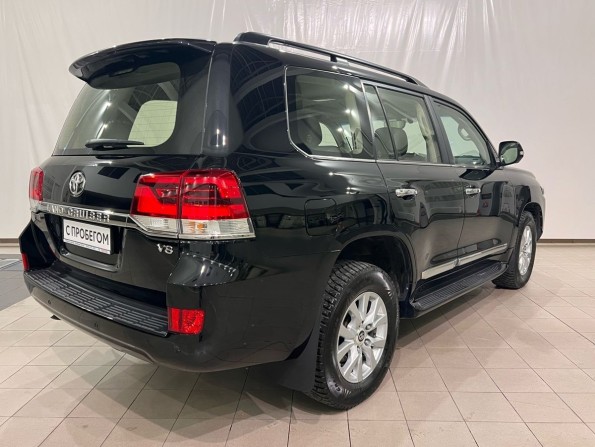 Toyota Land Cruiser 200 Series Рестайлинг 2 с пробегом 2015 года, цена 6 750 000 рублей, 89726 км, внедорожник, Автокод Объявления