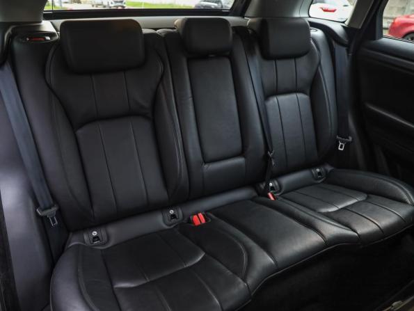 Land Rover Range Rover Evoque I Рестайлинг с пробегом 2017 года, цена 1 999 777 рублей, 140283 км, внедорожник, Автокод Объявления