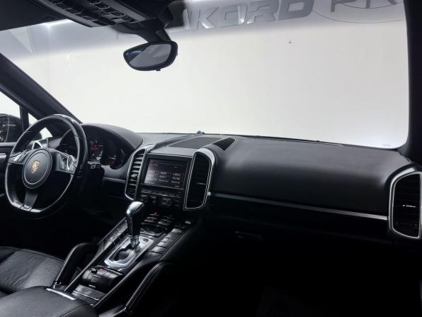 Porsche Cayenne II (958) с пробегом 2013 года, цена 2 900 000 рублей, 223377 км, внедорожник, Автокод Объявления
