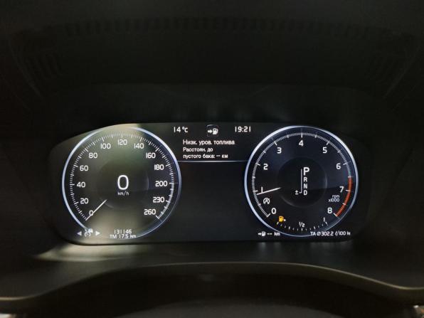 Volvo XC60 II с пробегом 2021 года, цена 3 390 000 рублей, 131146 км, внедорожник, Автокод Объявления