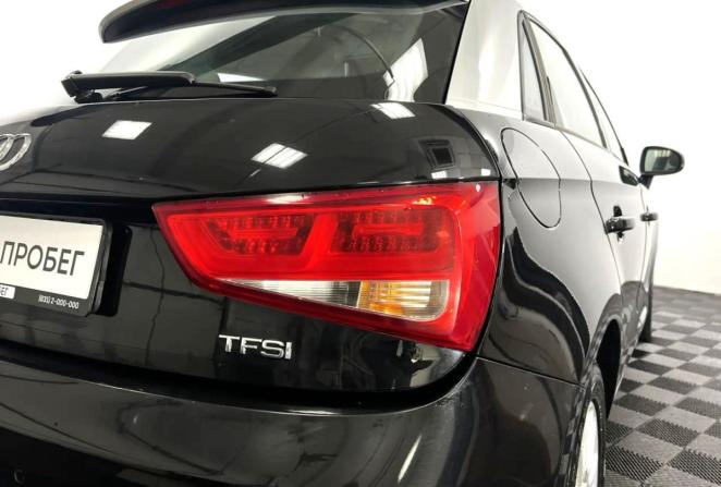 Audi A1 I (8X) с пробегом 2012 года, цена 1 000 000 рублей, 212287 км, хэтчбек, Автокод Объявления