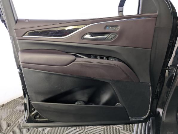 Cadillac Escalade V с пробегом 2023 года, цена 11 000 000 рублей, 40540 км, внедорожник, Автокод Объявления