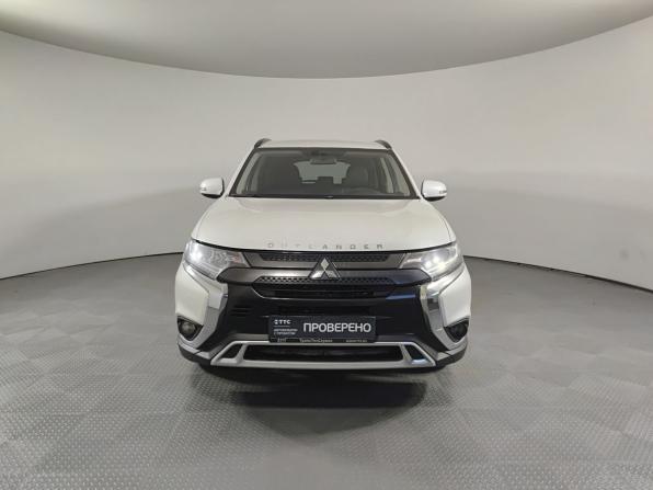 Mitsubishi Outlander III Рестайлинг 3 с пробегом 2022 года, цена 1 949 000 рублей, 204156 км, внедорожник, Автокод Объявления
