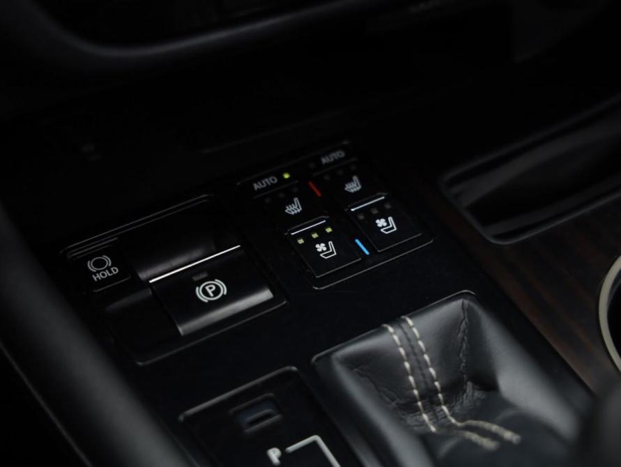 Lexus RX IV Рестайлинг Санкт-Петербург  - изображение 19