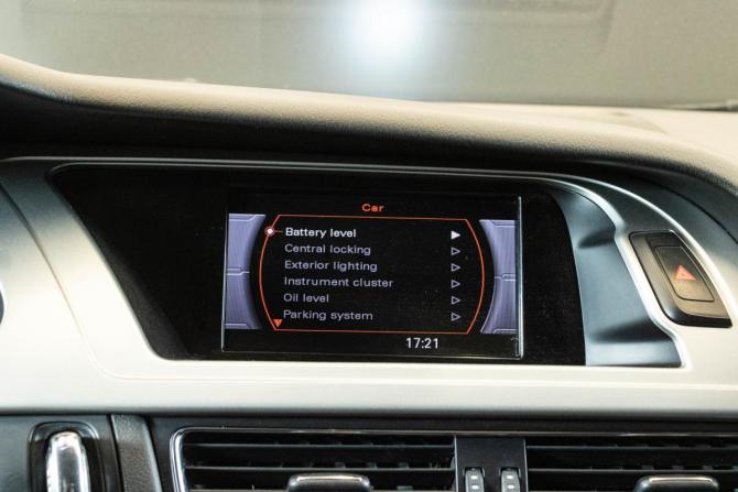 Audi A4 allroad IV (B8) с пробегом 2009 года, цена 1 049 000 рублей, 218003 км, универсал, Автокод Объявления