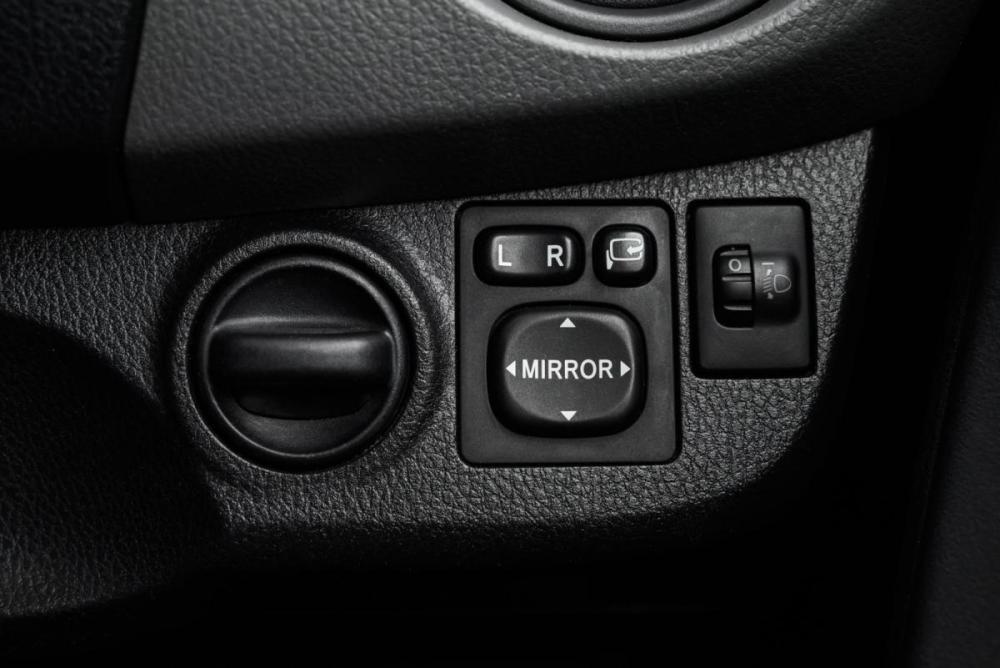 Toyota Vitz III (XP130) Рестайлинг Ульяновск  - изображение 18