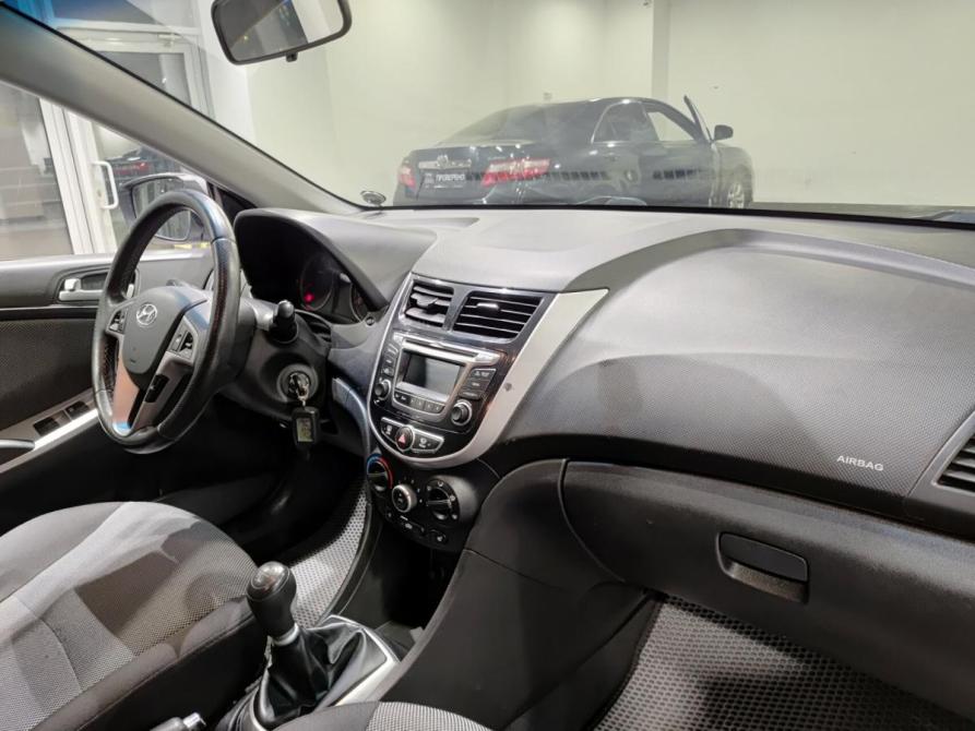 Hyundai Solaris I Казань  - изображение 13