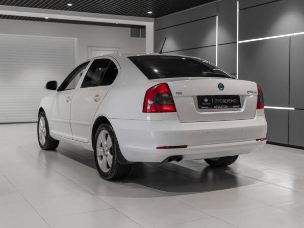 Skoda Octavia II (A5) Рестайлинг с пробегом 2012 года, цена 740 000 рублей, 346629 км, лифтбек, Автокод Объявления