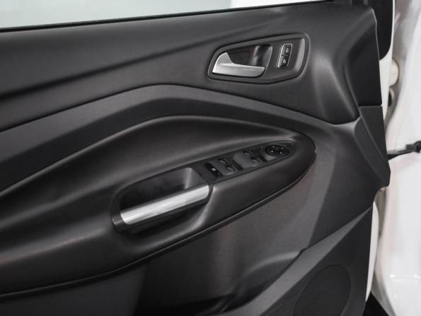 Ford Kuga II с пробегом 2016 года, цена 1 399 000 рублей, 112000 км, внедорожник, Автокод Объявления