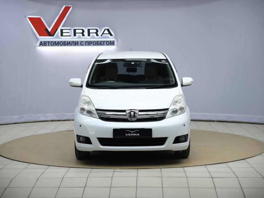 Toyota ISis I Рестайлинг Уфа  - изображение 2
