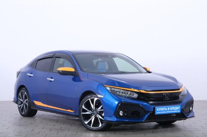 Honda Civic X Рестайлинг с пробегом 2019 года, цена 2 499 000 рублей, 48000 км, хэтчбек, Автокод Объявления