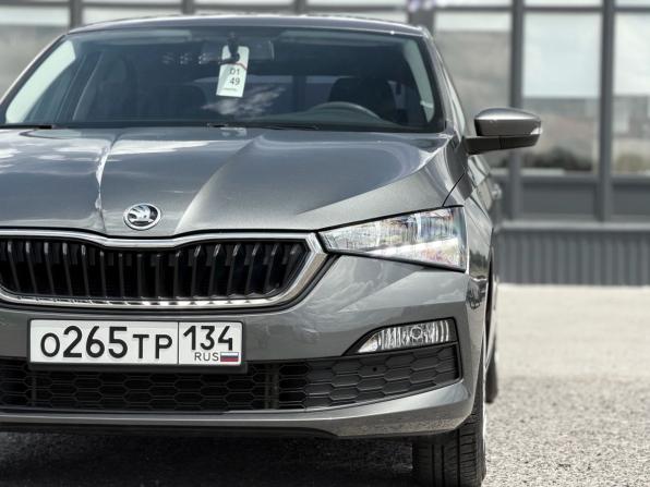 Skoda Rapid II с пробегом 2021 года, цена 1 549 000 рублей, 37842 км, лифтбек, Автокод Объявления