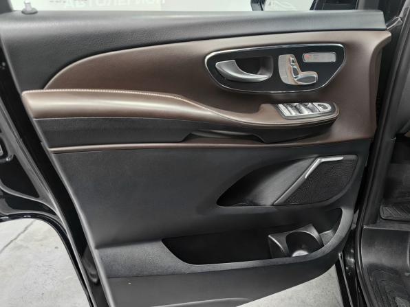 Mercedes-Benz V-Класс III (W447) с пробегом 2017 года, цена 5 000 000 рублей, 105400 км, минивэн, Автокод Объявления