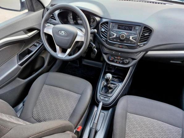 Lada (ВАЗ) Vesta I с пробегом 2017 года, цена 815 000 рублей, 99943 км, седан, Автокод Объявления