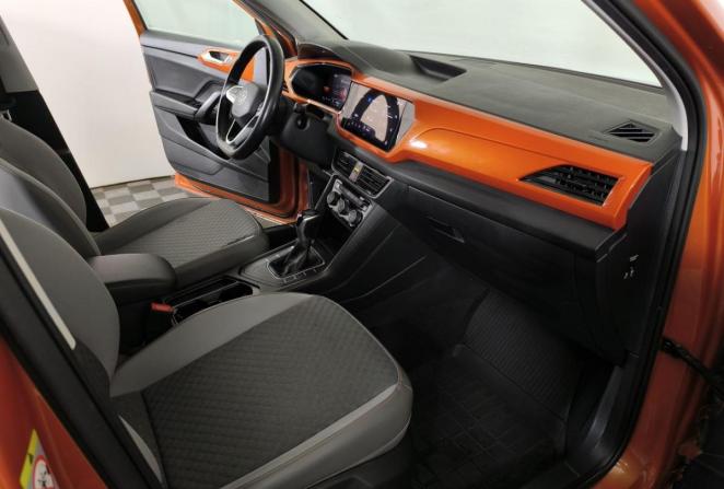 Volkswagen Taos I с пробегом 2021 года, цена 2 660 000 рублей, 69626 км, внедорожник, Автокод Объявления