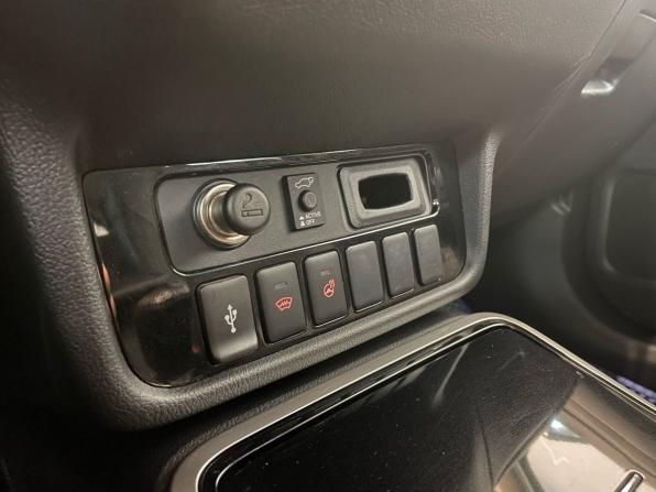 Mitsubishi Outlander III Рестайлинг 3 с пробегом 2021 года, цена 2 260 000 рублей, 120000 км, внедорожник, Автокод Объявления