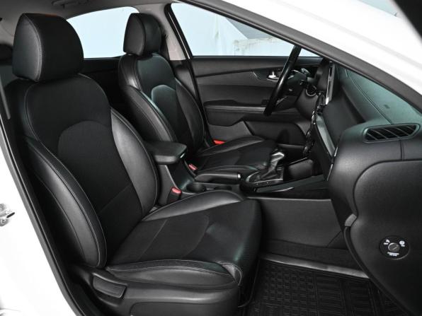 Kia Cerato IV с пробегом 2018 года, цена 2 199 000 рублей, 130448 км, седан, Автокод Объявления