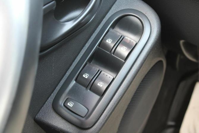 Renault Duster I с пробегом 2012 года, цена 1 095 000 рублей, 77000 км, внедорожник, Автокод Объявления