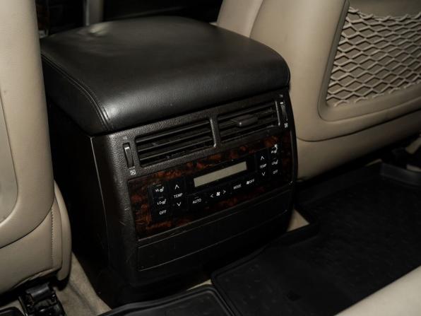 Toyota Land Cruiser 200 Series с пробегом 2008 года, цена 3 145 000 рублей, 369350 км, внедорожник, Автокод Объявления