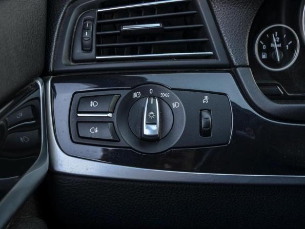 BMW 5 серии VI (F10/F11/F07) с пробегом 2013 года, цена 1 920 000 рублей, 201000 км, седан, Автокод Объявления
