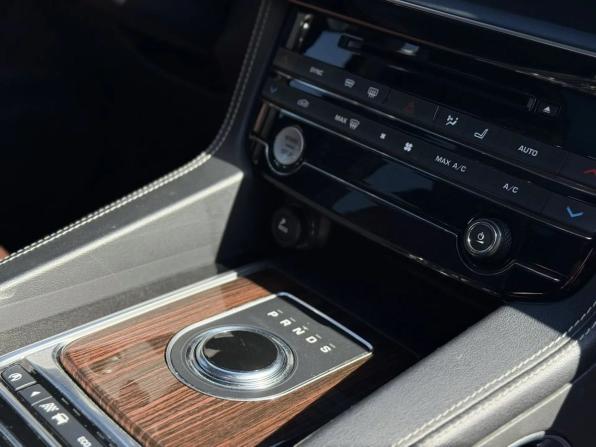 Jaguar F-Pace I с пробегом 2017 года, цена 3 750 000 рублей, 149323 км, внедорожник, Автокод Объявления