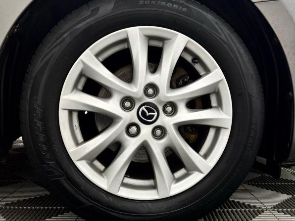 Mazda 3 III (BM) с пробегом 2014 года, цена 1 229 000 рублей, 154821 км, седан, Автокод Объявления