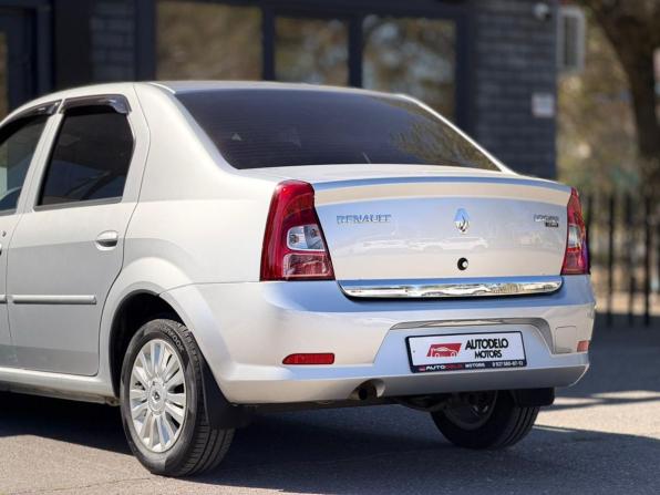 Renault Logan I Рестайлинг с пробегом 2011 года, цена 550 000 рублей, 90100 км, седан, Автокод Объявления