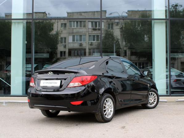 Hyundai Solaris I с пробегом 2013 года, цена 765 000 рублей, 193437 км, седан, Автокод Объявления
