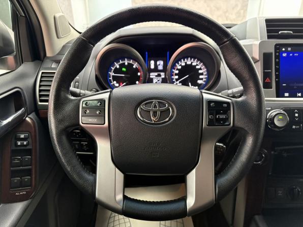 Toyota Land Cruiser Prado 150 Series Рестайлинг 2 с пробегом 2017 года, цена 4 700 000 рублей, 77426 км, внедорожник, Автокод Объявления